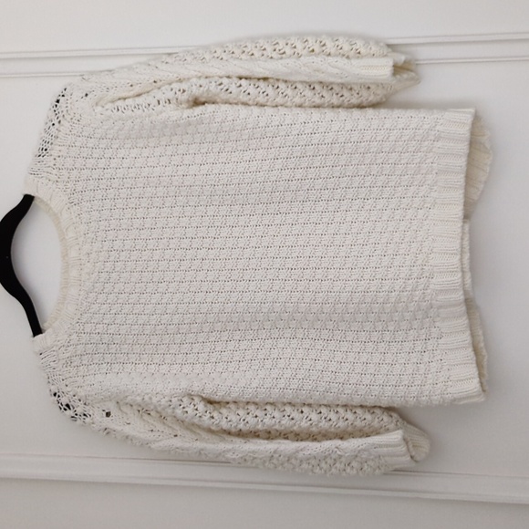 Velvet by Graham & Spencer, S, cream cable knit bubble sweater - Picture 2 of 4